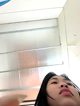 Snapshot of Lynly_k2 chatting on March 2026 12:47:01 AM Lynly k2 online show from March 2026 12:47:01 AM