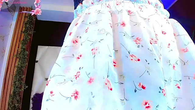 AnnaRouseQueen online show from April 2026 10:31:02 PM