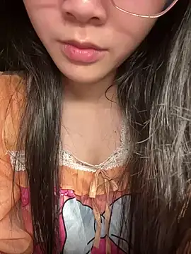 Lynn-122 online show from November 2025 02:39:01 PM