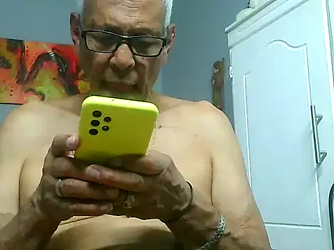 dirtysluttyfist online show from November 2025 05:02:01 PM