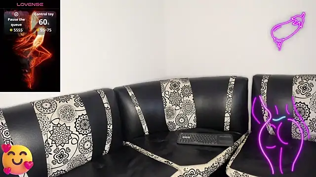 JUANBIGCOCK21CM online show from April 2026 06:09:01 PM