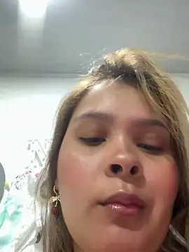 Snapshot of MelodySanz chatting on May 2026 12:19:01 AM MelodySanz online show from May 2026 12:19:01 AM
