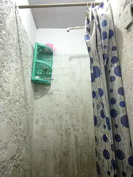 Dina moss online show from November 2025 04:28:02 PM