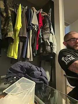 trickydickydaddy online show from February 2026 05:17:02 PM