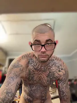 trickydickydaddy online show from April 2026 04:26:01 PM