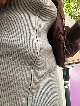 SashaCatt online show from April 2026 09:21:01 AM