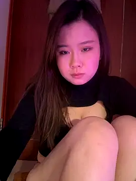 Snapshot of xoxo7799 chatting on December 2025 04:47:02 PM xoxo7799 online show from December 2025 04:47:02 PM