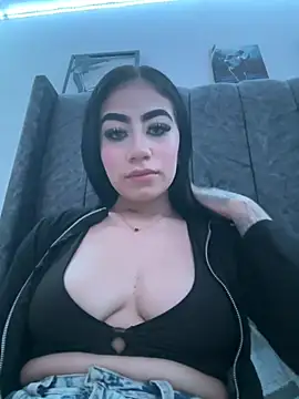 Snapshot of SCARLETT_INK_ chatting on February 2026 01:04:02 AM SCARLETT INK online show from February 2026 01:04:02 AM