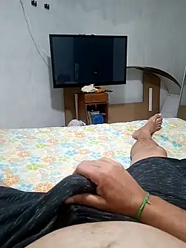 Lupercinio online show from November 2025 08:40:02 PM