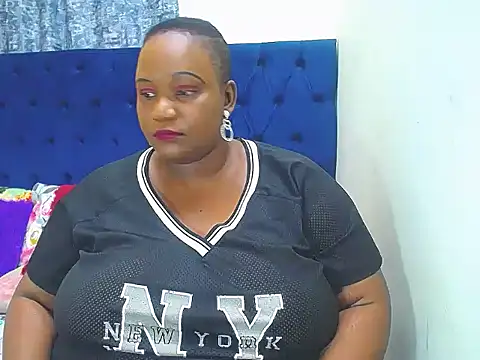 Snapshot of BMWWWXXX chatting on November 2025 08:27:01 AM BMWWWXXX online show from November 2025 08:27:01 AM