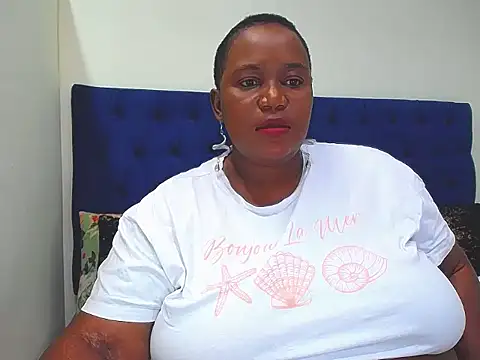 Snapshot of BMWWWXXX chatting on January 2026 01:47:02 PM BMWWWXXX online show from January 2026 01:47:02 PM