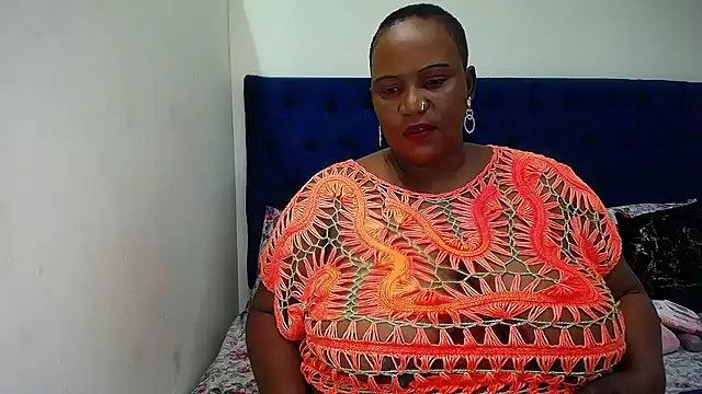 Snapshot of BMWWWXXX chatting on February 2026 03:38:01 PM BMWWWXXX online show from February 2026 03:38:01 PM