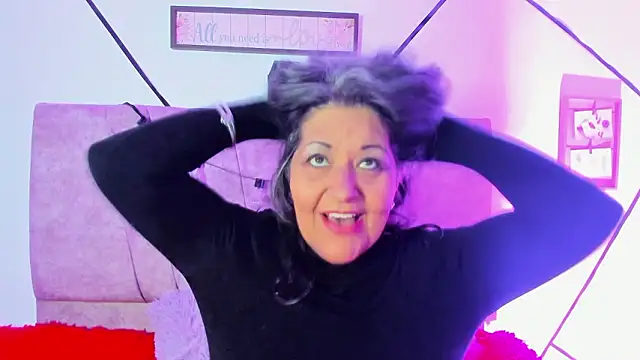 Victoriaa Anderson online show from February 2026 01:45:01 PM