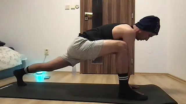 TheShavedGamer online show from November 2025 03:10:02 PM