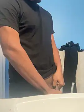 arnoldtrenp online show from November 2025 09:24:02 PM