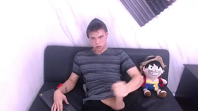 Liam York  online show from March 2026 10:05:02 PM