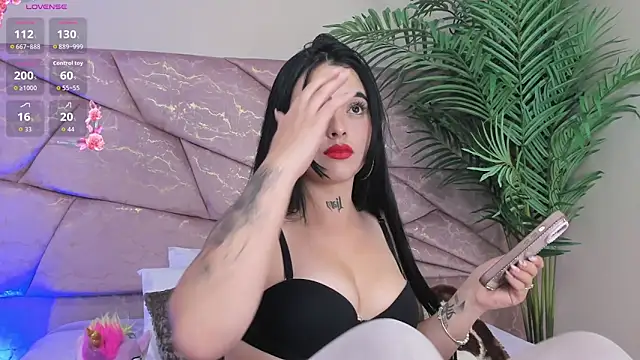  Naomi Fox  online show from December 2025 03:44:02 AM