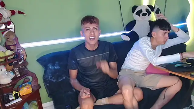 Kurt williams1 online show from November 2025 09:07:01 PM