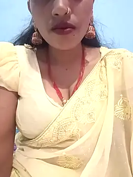 Snapshot of Nisha_Hindi chatting on November 2025 04:30:01 PM Nisha Hindi online show from November 2025 04:30:01 PM