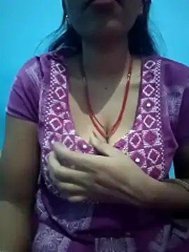 Snapshot of Nisha_Hindi chatting on December 2025 08:32:02 AM Nisha Hindi online show from December 2025 08:32:02 AM