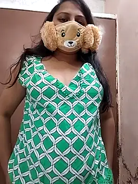 Snapshot of Kamna_Hotty chatting on December 2025 05:08:02 PM Kamna Hotty online show from December 2025 05:08:02 PM