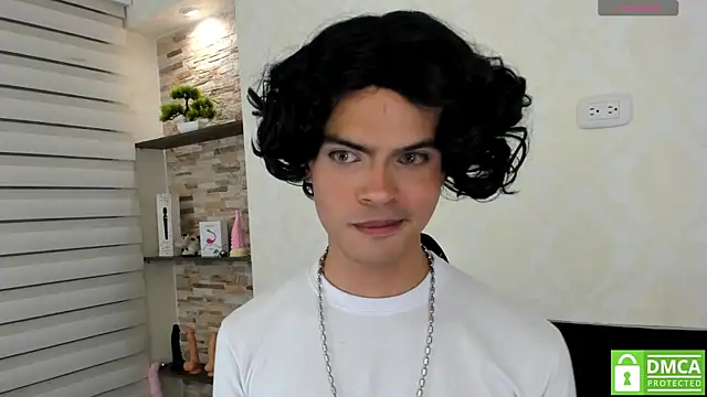 alezander8 online show from November 2025 04:45:01 AM