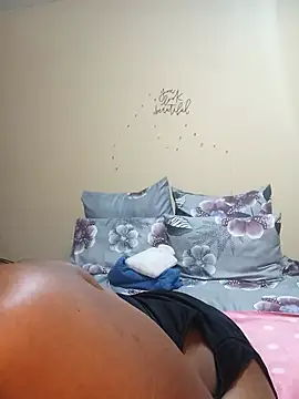 HipsDontLieX95 online show from July 2026 09:43:01 PM