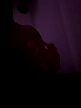 Snapshot of etalonnoir2 chatting on November 2025 11:25:02 PM etalonnoir2 online show from November 2025 11:25:02 PM