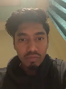 Snapshot of RonnySlim chatting on November 2025 10:31:02 PM RonnySlim online show from November 2025 10:31:02 PM