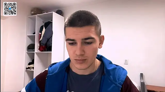 Snapshot of _BarePulse chatting on January 2026 08:29:01 PM BarePulse online show from January 2026 08:29:01 PM