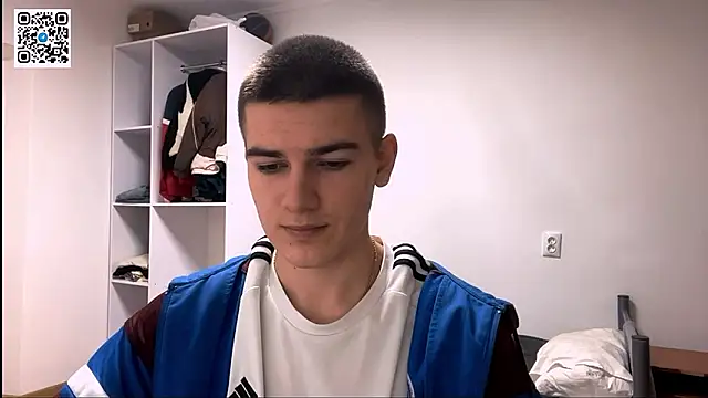 Snapshot of _BarePulse chatting on February 2026 08:51:02 PM BarePulse online show from February 2026 08:51:02 PM