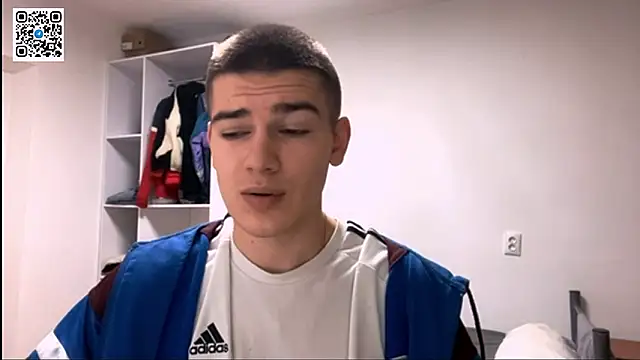 Snapshot of _BarePulse chatting on February 2026 09:09:02 PM BarePulse online show from February 2026 09:09:02 PM