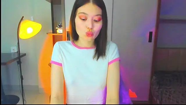 HopeLovely online show from March 2026 09:59:02 AM