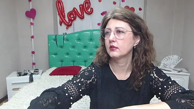 RoseHille online show from April 2026 05:22:01 AM