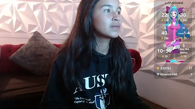 bunnywhite21 online show from December 2025 06:03:02 PM