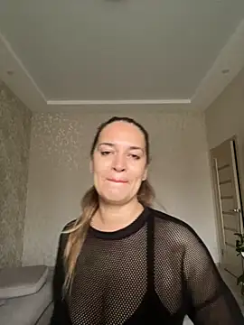 Snapshot of Milana8263 chatting on November 2025 08:31:01 AM Milana8263 online show from November 2025 08:31:01 AM