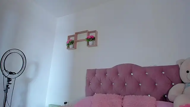 vanessa sexyhot  online show from January 2026 03:05:01 PM