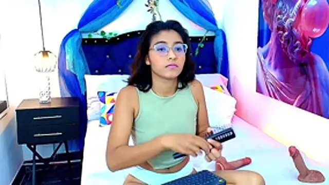 KATY LOWERY online show from January 2026 03:22:02 AM