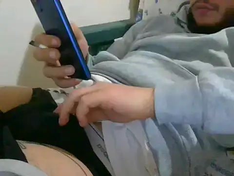 Malessere1922 online show from November 2025 12:10:02 AM