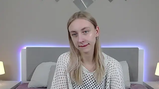 RachaelCute online show from April 2026 01:41:01 PM