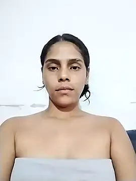 Sofia-luna1 online show from November 2025 12:00:02 AM