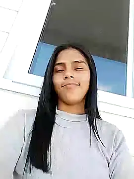 Sofia-luna1 online show from November 2025 07:02:02 PM