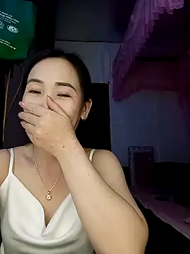 Feeling-hot online show from March 2026 02:33:01 PM