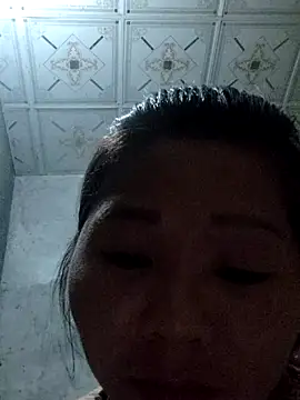 vangkt-cute online show from November 2025 02:16:01 PM