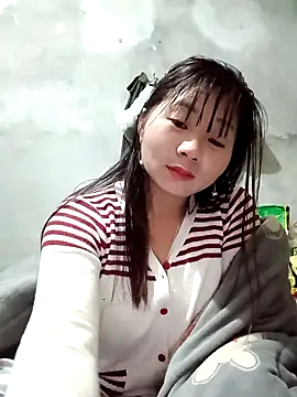 Snapshot of vangkt-cute chatting on February 2026 11:08:01 PM vangkt-cute online show from February 2026 11:08:01 PM