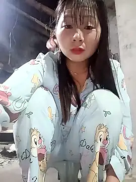 Snapshot of vangkt-cute chatting on February 2026 08:49:02 PM vangkt-cute online show from February 2026 08:49:02 PM