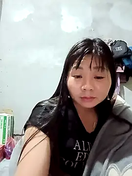 Snapshot of vangkt-cute chatting on February 2026 10:09:01 PM vangkt-cute online show from February 2026 10:09:01 PM