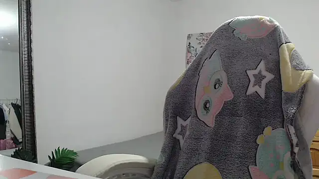 MissyDior8 online show from March 2026 10:43:01 AM