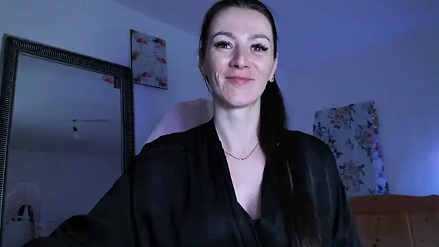 MissyDior8 online show from April 2026 07:06:01 AM