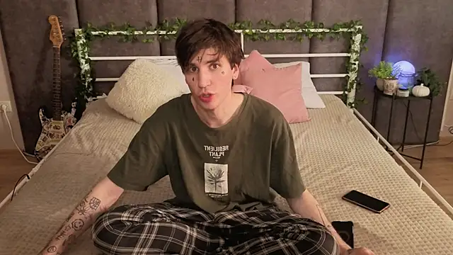 Danny loves Mary online show from June 2026 07:02:01 AM